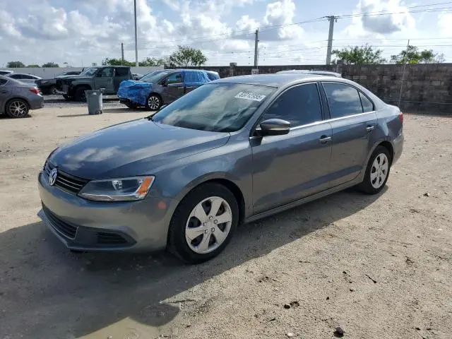 3VWDX7AJ3DM383901