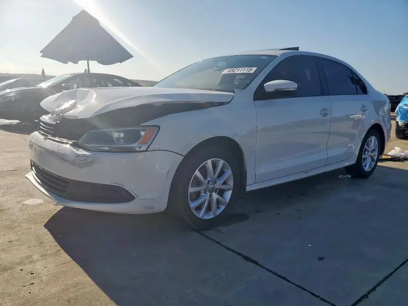 3VWDX7AJ4BM332467