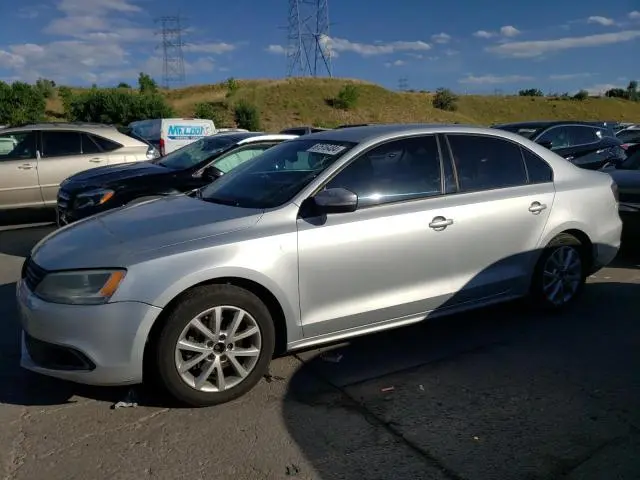 3VWDX7AJ4CM077031