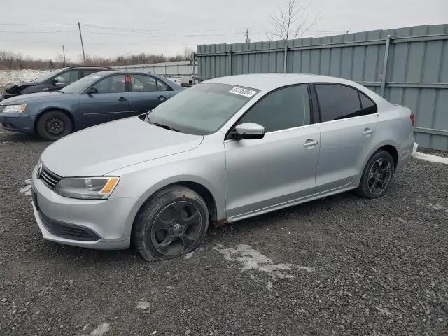 3VWDX7AJ4CM342501