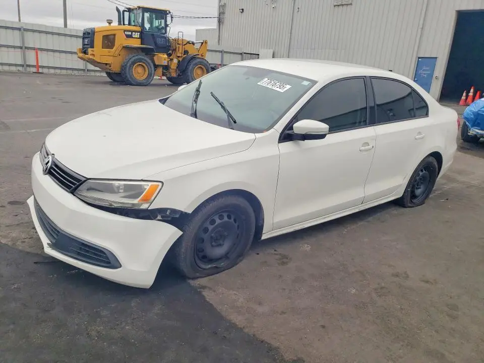 3VWDX7AJ5BM345566