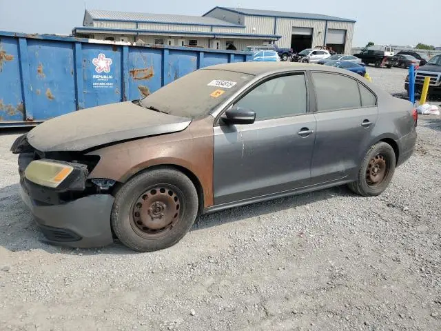 3VWDX7AJ5BM377272
