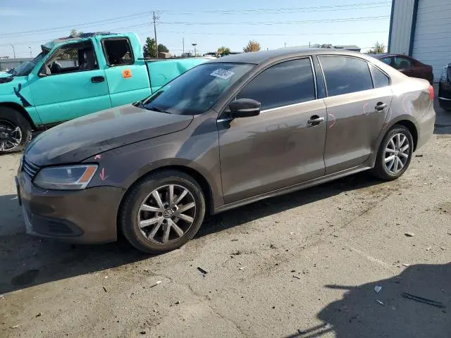3VWDX7AJ5DM400245