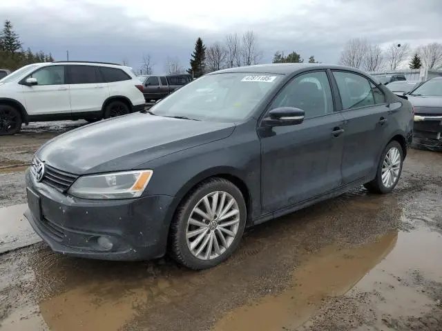 3VWDX7AJ6CM007885