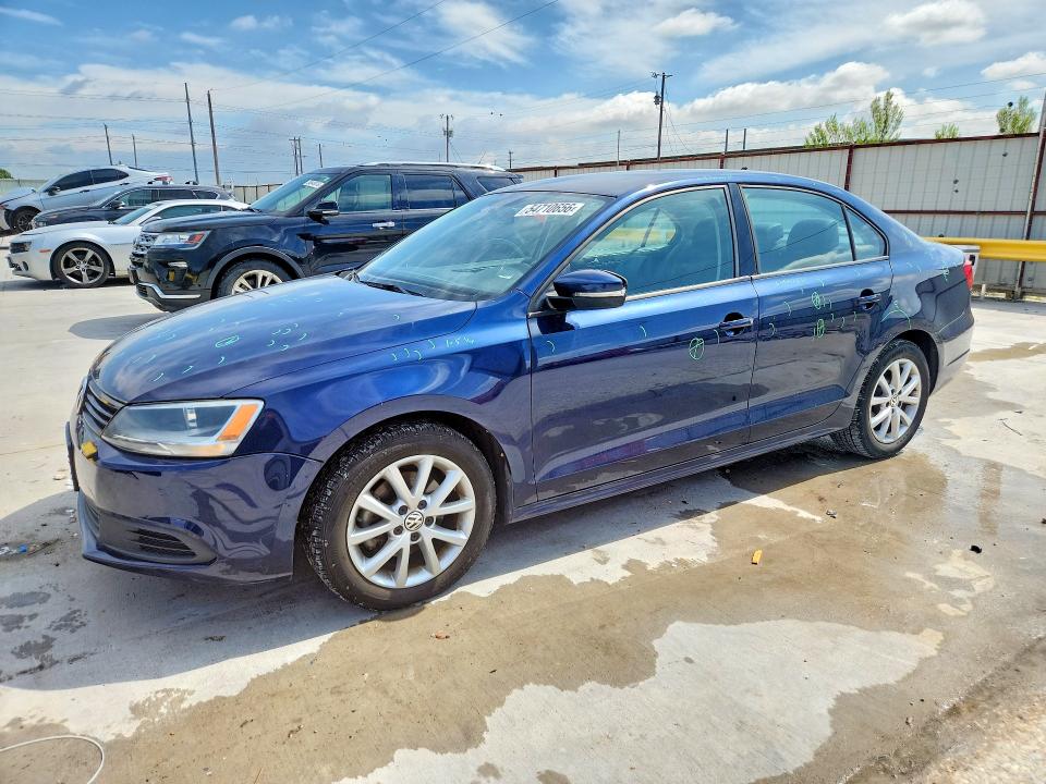 3VWDX7AJ6CM412080