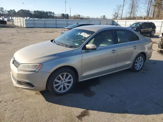 3VWDX7AJ6DM272064