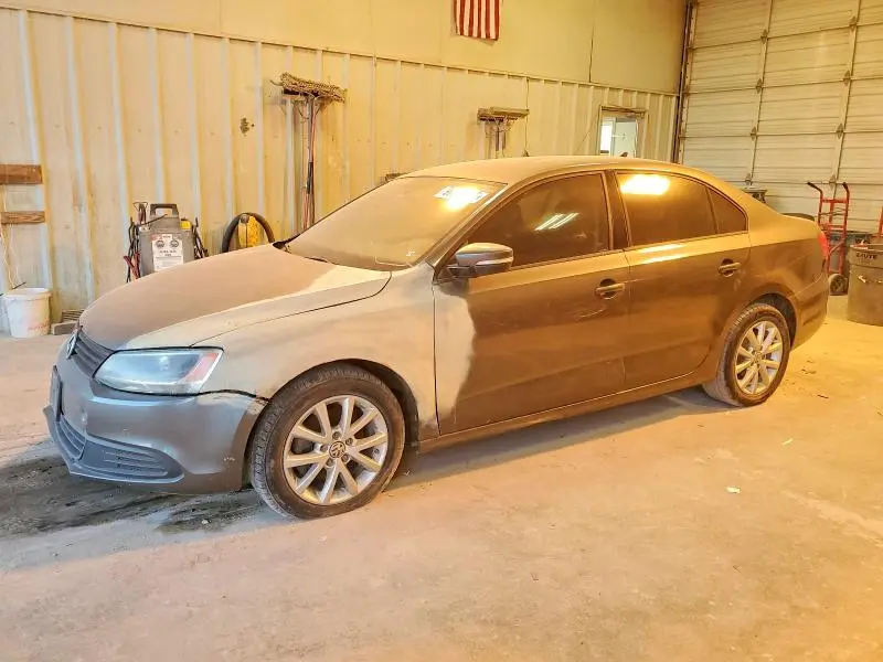 3VWDX7AJ8CM311333