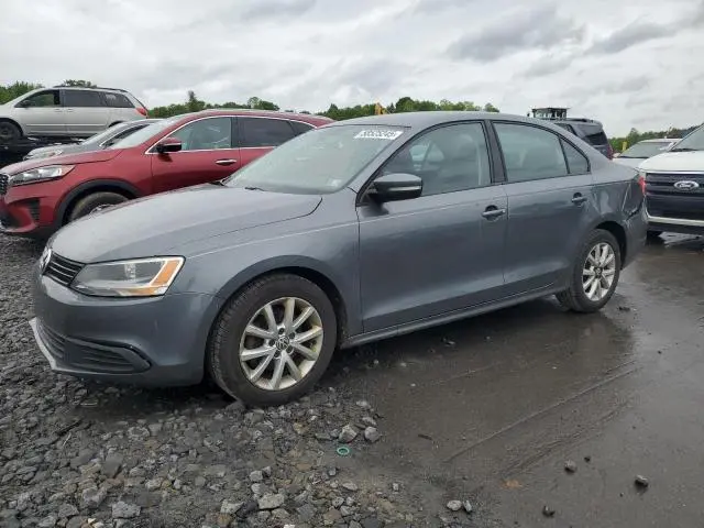 3VWDX7AJ8CM311395