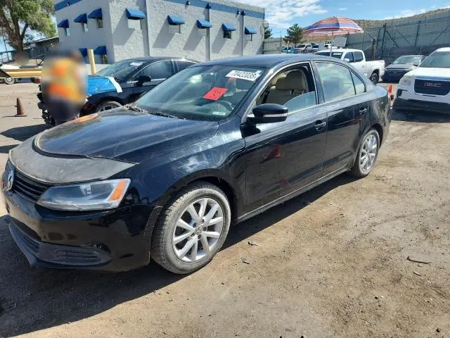 3VWDX7AJ8CM325359