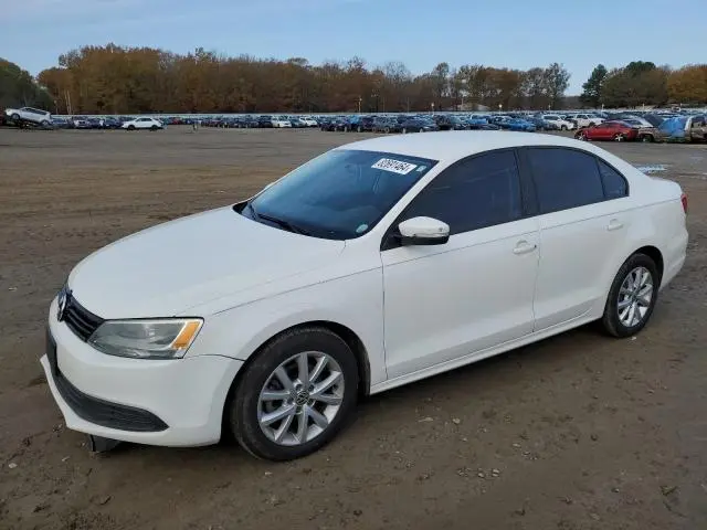 3VWDX7AJ8CM354652