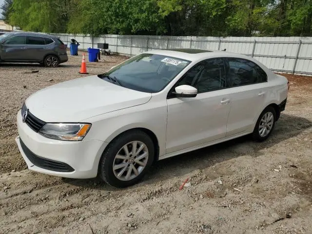 3VWDX7AJ8CM368020