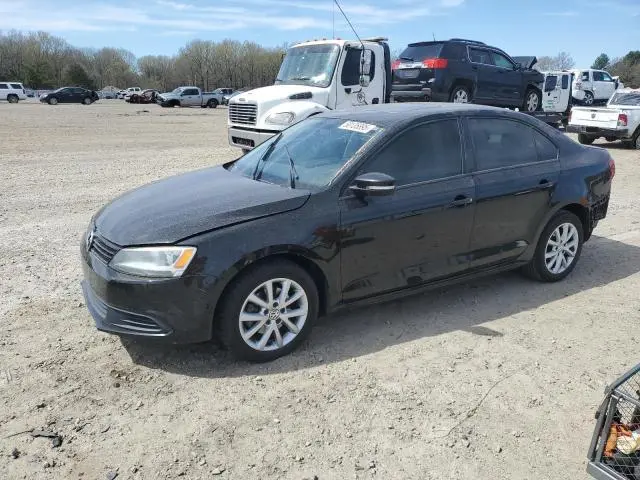 3VWDX7AJ8CM415787
