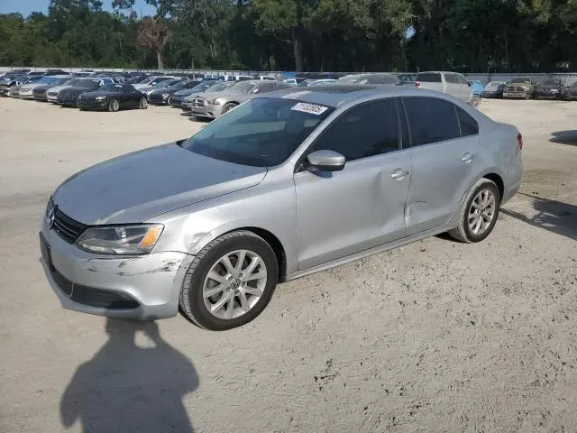 3VWDX7AJ8DM353664