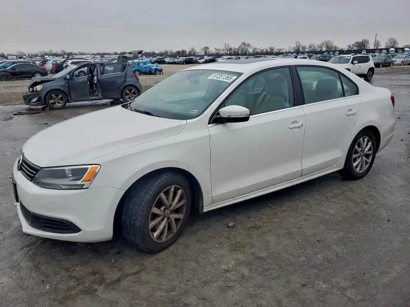3VWDX7AJ8DM374658