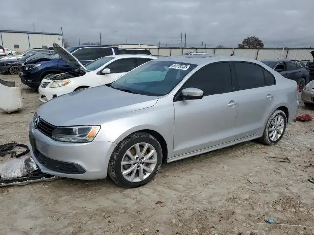 3VWDX7AJ9CM351288