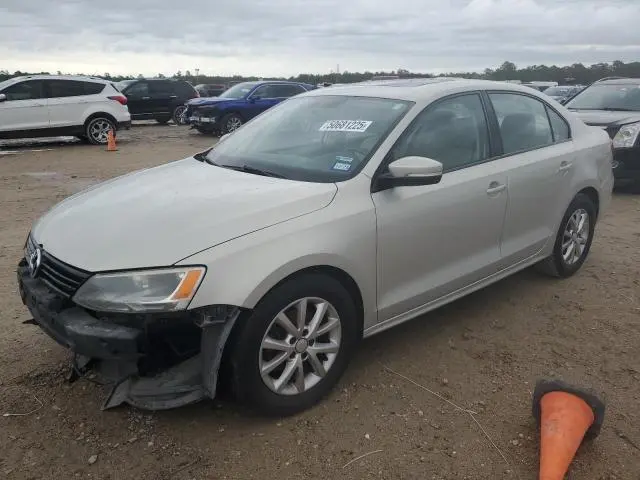 3VWDX7AJXBM005815