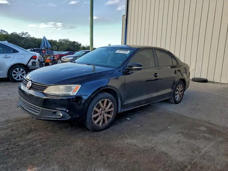 3VWDX7AJXCM458253