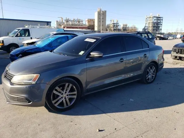 3VWDX7AJXDM352581