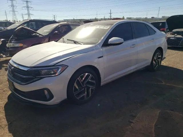 3VWGM7BU5RM004841