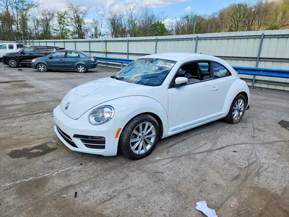 3VWJ17AT2HM607736