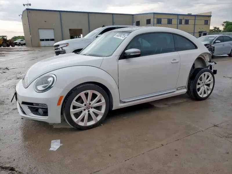 3VWJ17AT5EM652990