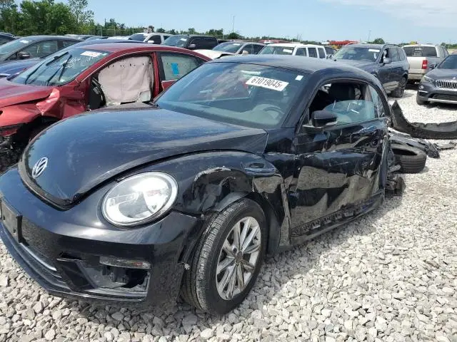 3VWJ17ATXHM608990