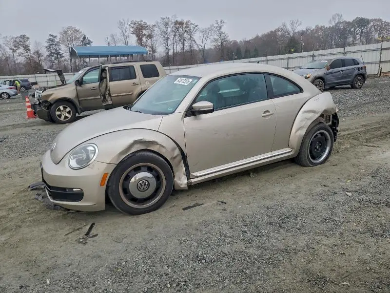 3VWJP7AT9CM647898