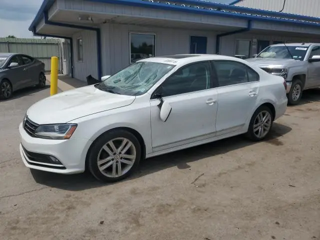 3VWL17AJ5HM415282