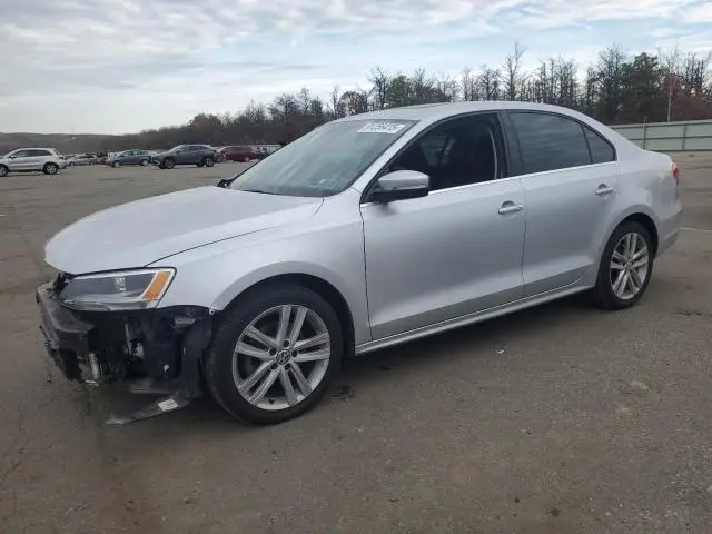 3VWLA7AJ0FM242610
