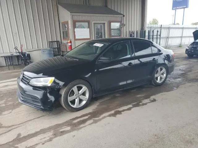 3VWLA7AJ2FM324502