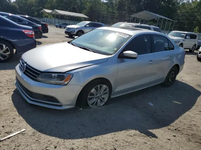 3VWLA7AJ9FM324853