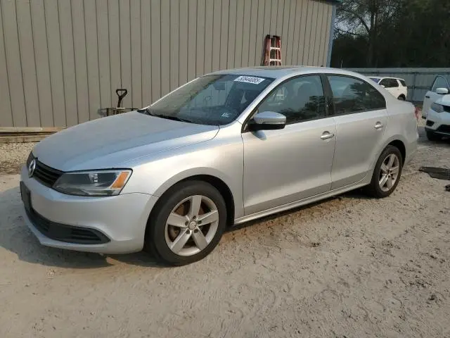 3VWLL7AJ0BM093474