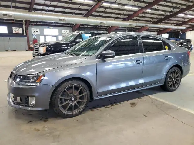 3VWLL7AJ0DM385046