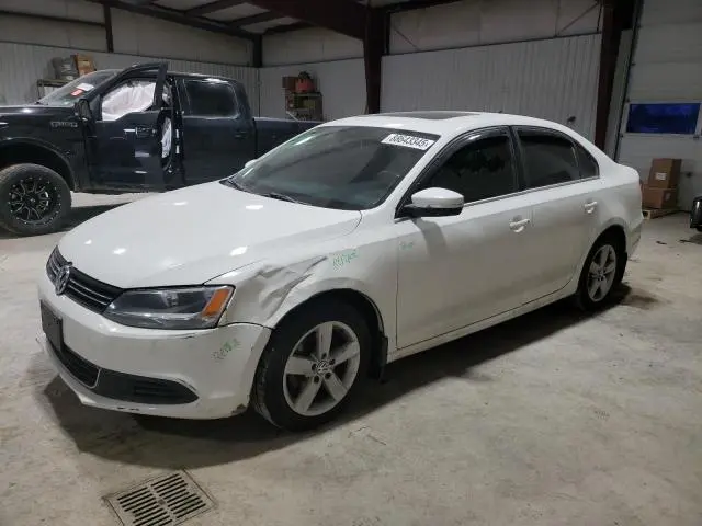 3VWLL7AJ0DM395804
