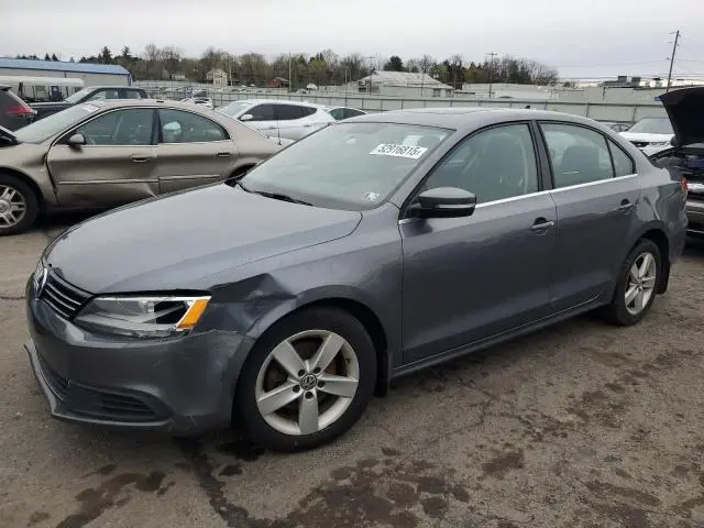 3VWLL7AJ0EM404406