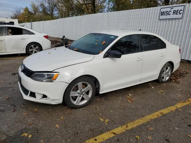 3VWLL7AJ1CM466099