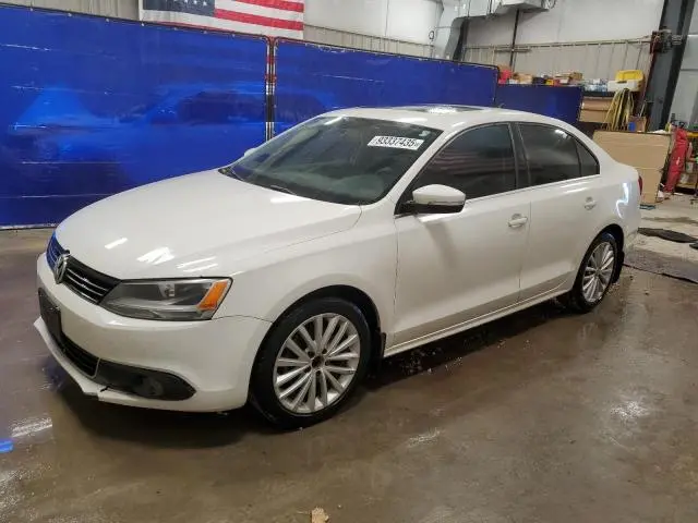 3VWLL7AJ1DM361239