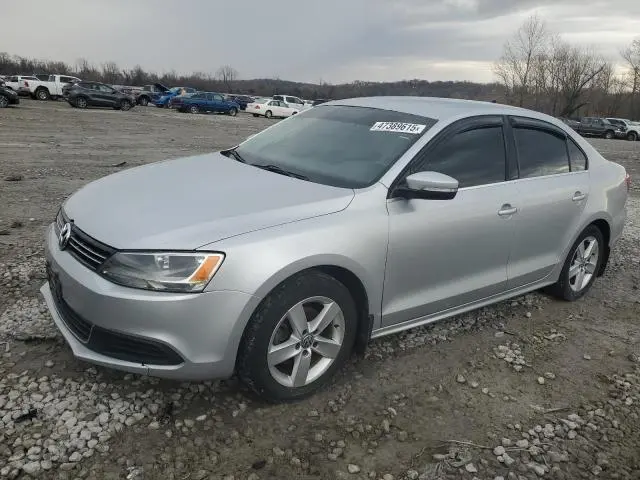 3VWLL7AJ1DM365064