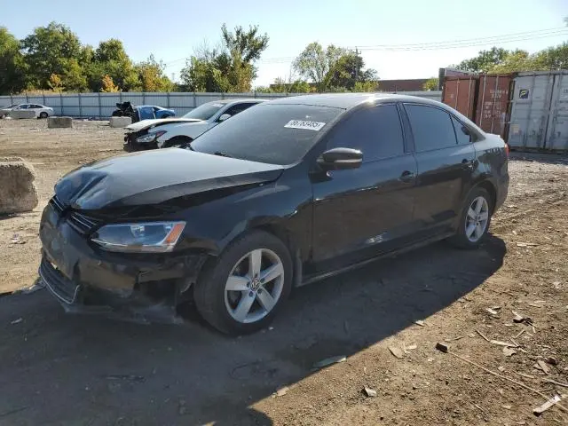3VWLL7AJ2BM087675