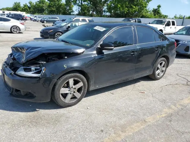 3VWLL7AJ2BM093461