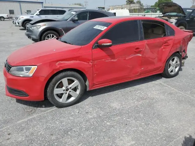 3VWLL7AJ3CM317841