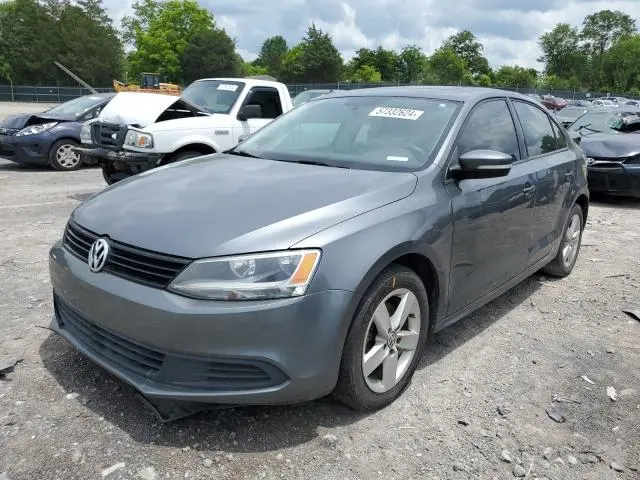 3VWLL7AJ3CM350080