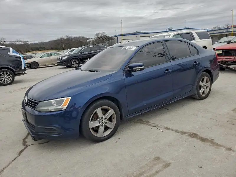 3VWLL7AJ3CM425280