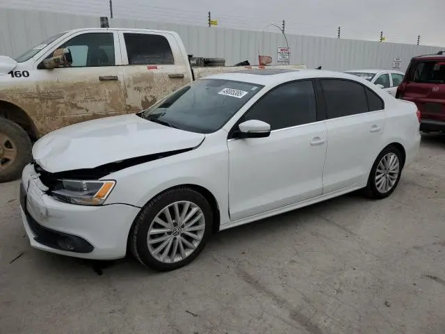 3VWLL7AJ3EM312979