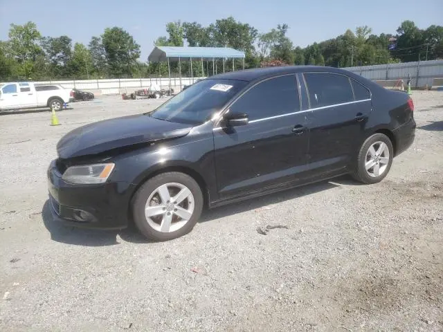 3VWLL7AJ4CM364277