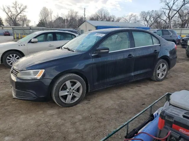 3VWLL7AJ4DM231729