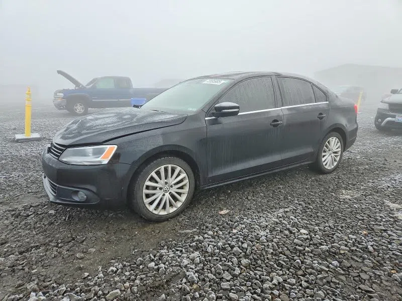 3VWLL7AJ4DM415410