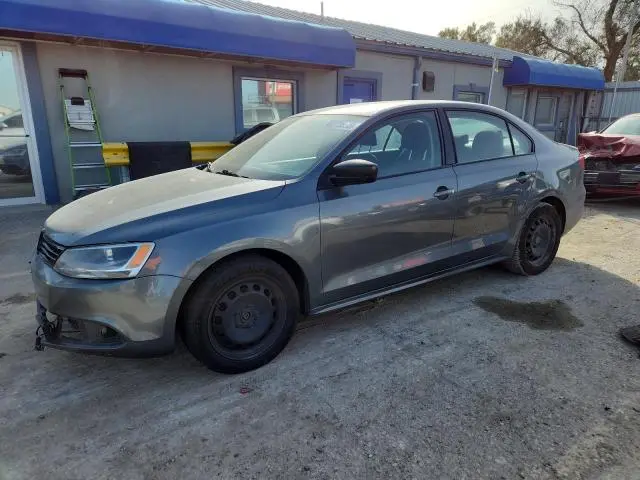 3VWLL7AJ5EM304415