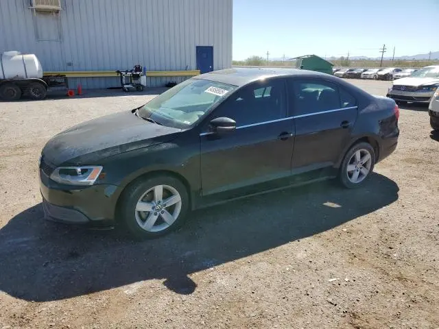 3VWLL7AJ6DM257961