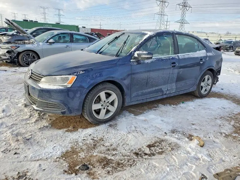 3VWLL7AJ6DM285078